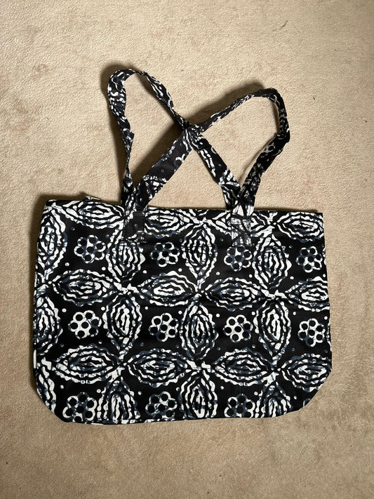 Sac cabas noir et blanc
